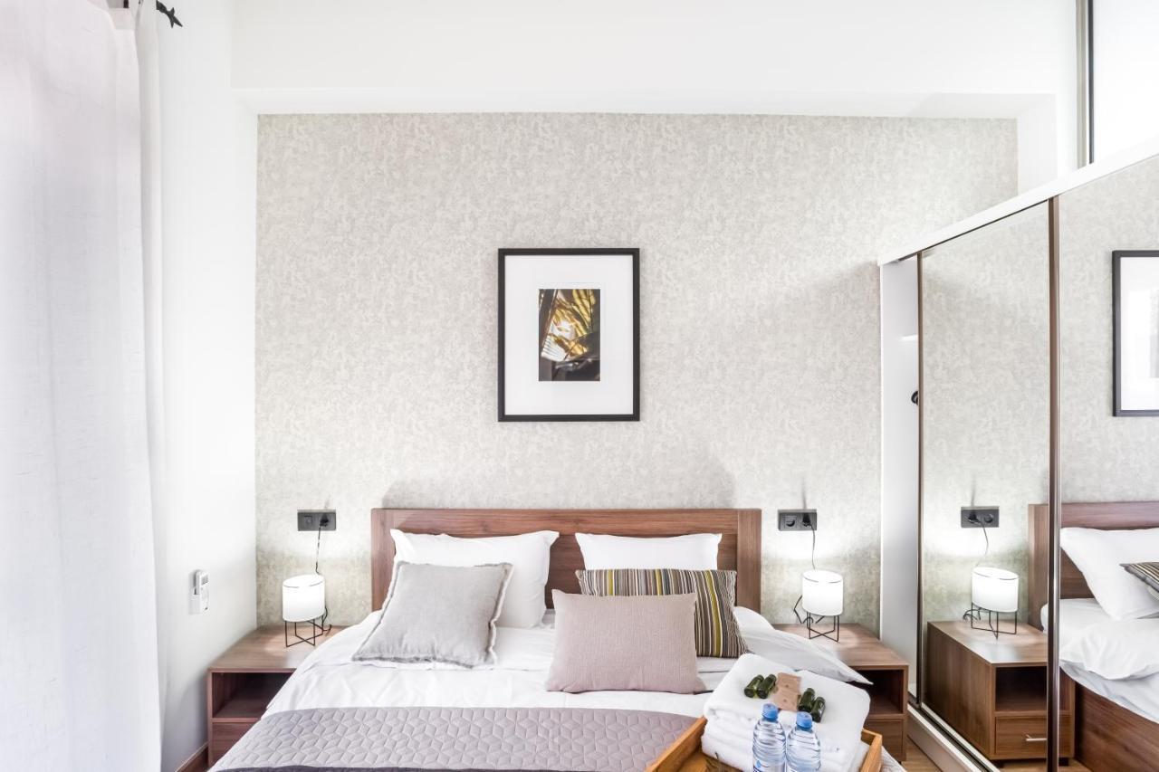 Hotelise I Tonic Apartment Yerevan Bagian luar foto